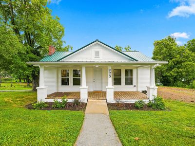 225 Glen Ave