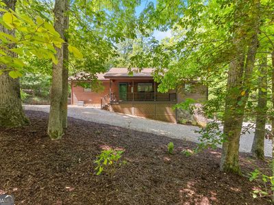 Property at 136 Twisting Ridge Trl, Demorest, GA