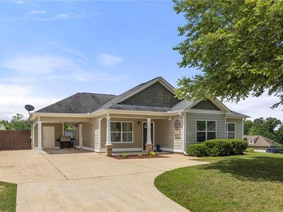 2395 Waterstone Cir