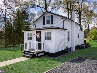 42 E 6th Ave