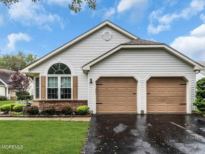 6 Winding River Road