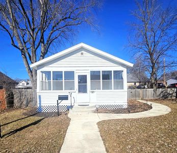 321 East Carroll Street