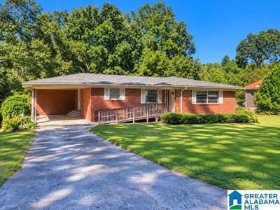 Property at 204 Mabelon Ct, Bessemer, AL