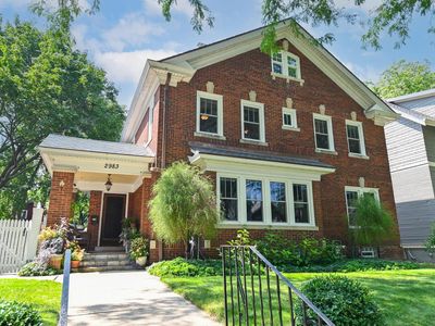 2983 South Superior STREET