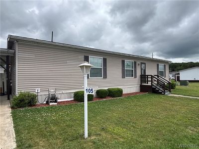 Property at 105 Summerview Dr, Arcade, NY
