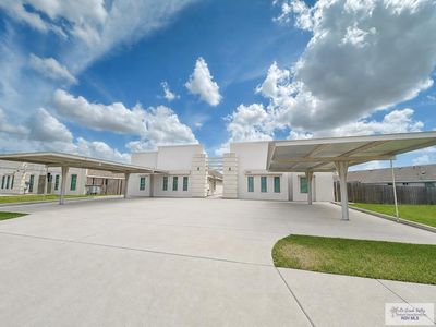 3802 Las Vistas Ln