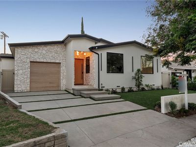 18023 Tiara St