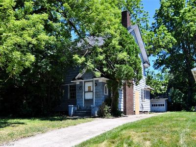 3097 Becket Rd