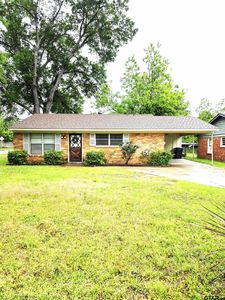 3300 Baldwin Dr