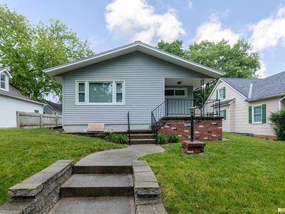1812 Central Ave