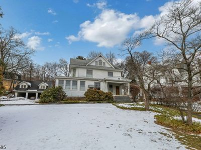 16 N Mountain Ave