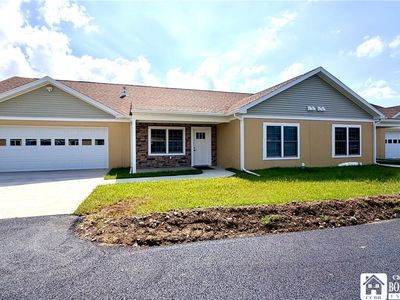 11 Louisa Ave