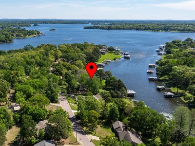 5486 Bayshore Dr