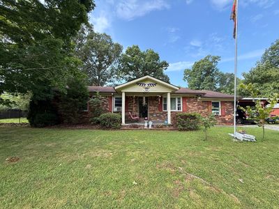 11647 Rochester Rd
