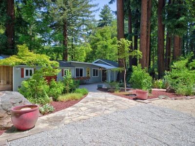 514 Primavera Rd