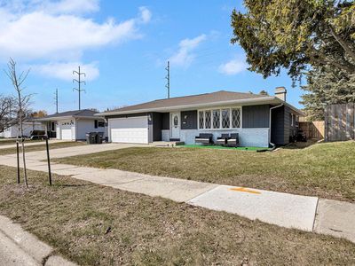 1626 Greenfield AVENUE