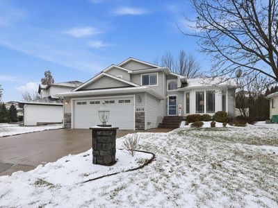 6219 S Terre Vista St