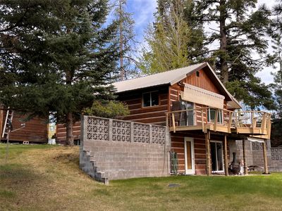 3147 Highway 83 N