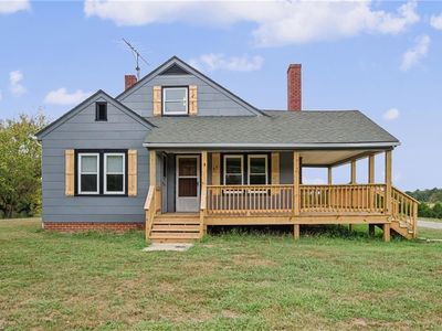 2429 Smithtown Rd