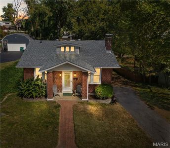 731 N Forest Ave