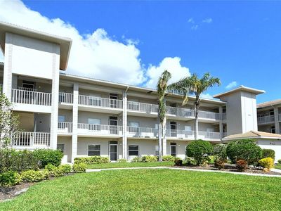 9620 Club South Cir UNIT 5106