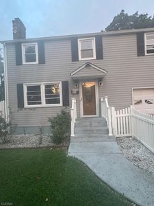 1079-83 Rose St