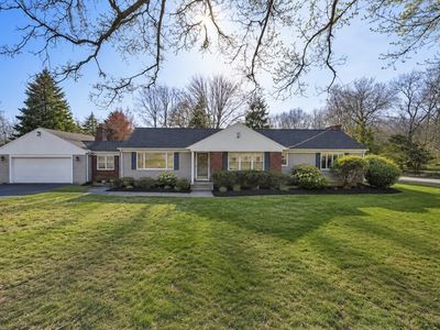222 Blossom Rd