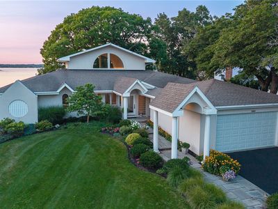 3582 Otetiana Point