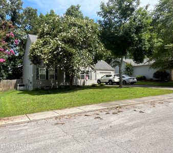 168 Newport Way