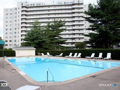 3200 Park Avenue #6F1