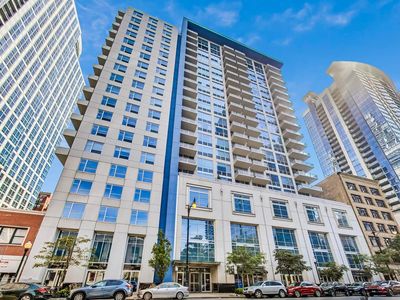 1305 S Michigan Ave APT 1606
