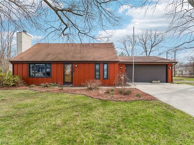 Property at 579 Robinwood Ave, Sheffield Lake, OH