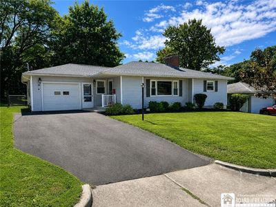 15 Hilldale Ave