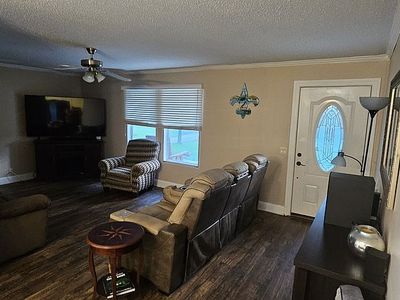 7511 Hidden Harbor Ln