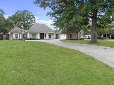 7471 Estelle Dr