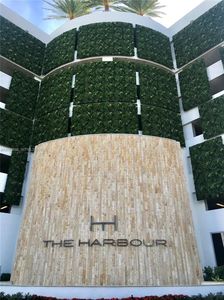 16385 Biscayne Blvd Unit 1902