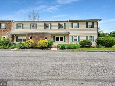 1360 Blue Jay Dr