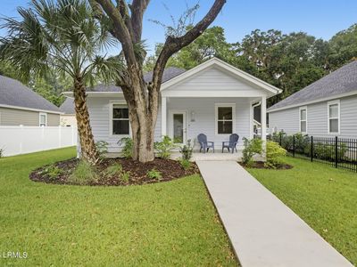 2015 Lafayette Street