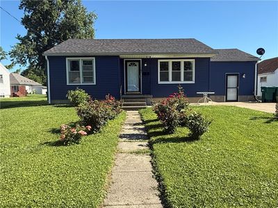 502 E Adams Ave