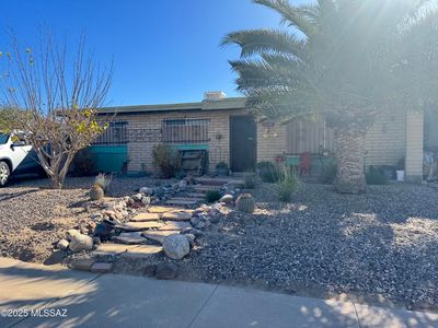 7048 N Northlight Dr