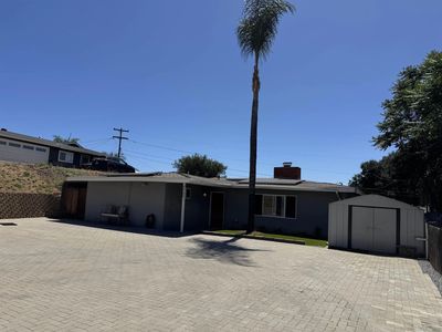 9742 Emerald Hill Ln