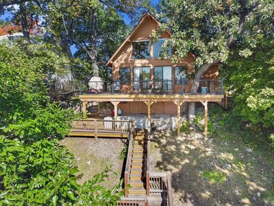 405 Waldeck DRIVE