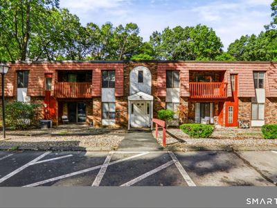 35 Woodsedge Drive #5B