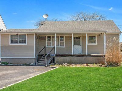 144 W Lake Drive