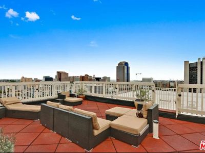 315 W 3rd St Unit 203