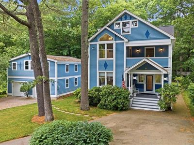 27 Saratoga Ave