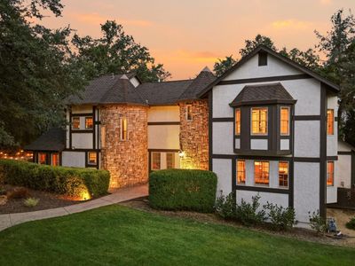 19177 Hollow Ln