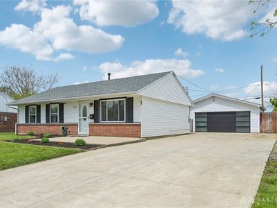 4208 Joy Dr