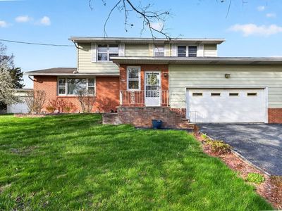 225 Monte Vista Dr