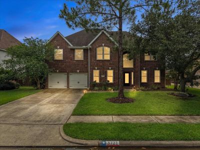 3721 Pinehurst Dr